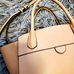 🔥3 for $20🔥 Gently  LOVED Handbag 😍